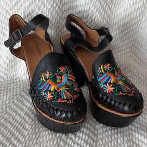 Mexicanita Handmade Vibrant Embroidered Black Platform Sandals